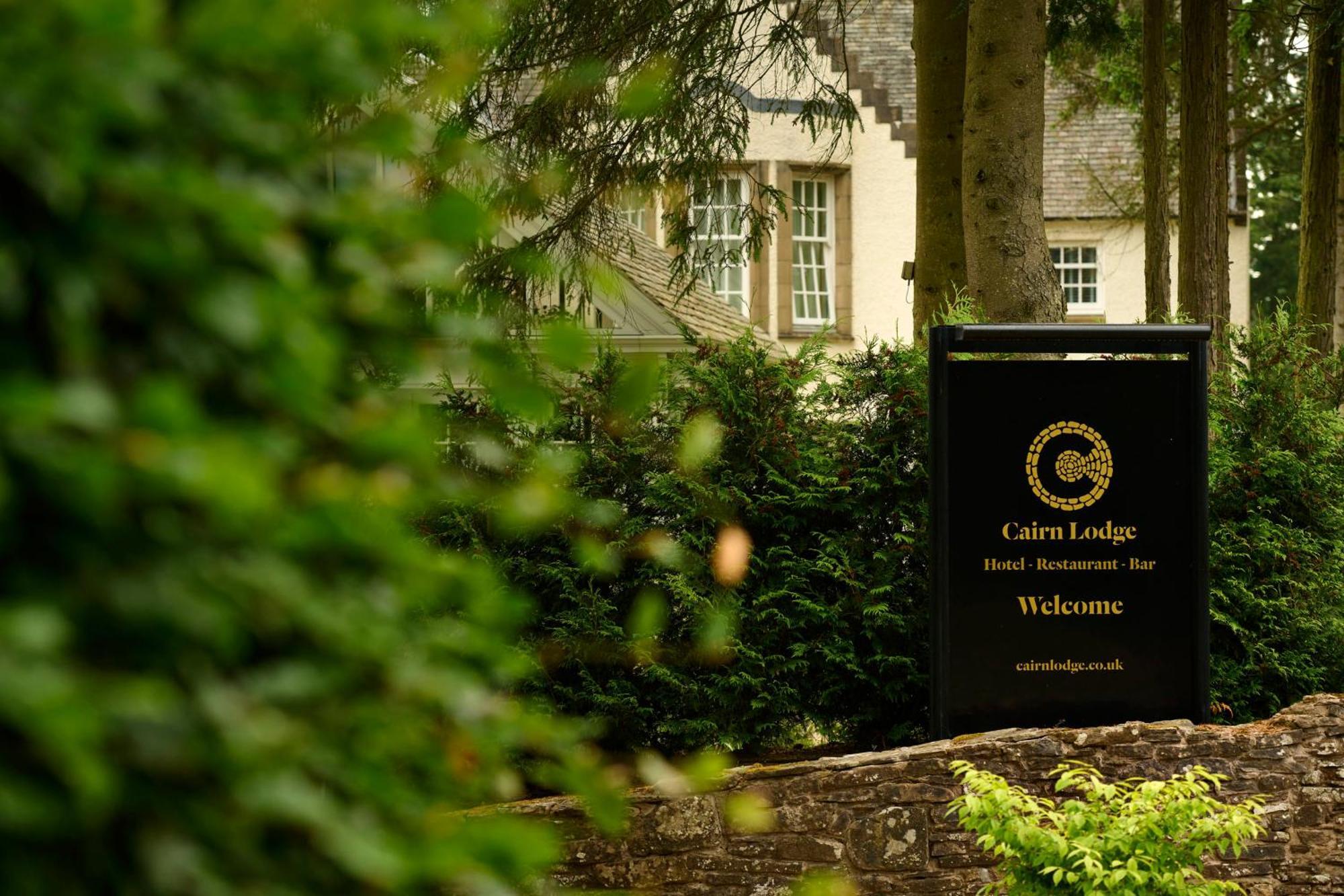 أوتشتيرادر Cairn Lodge المظهر الخارجي الصورة