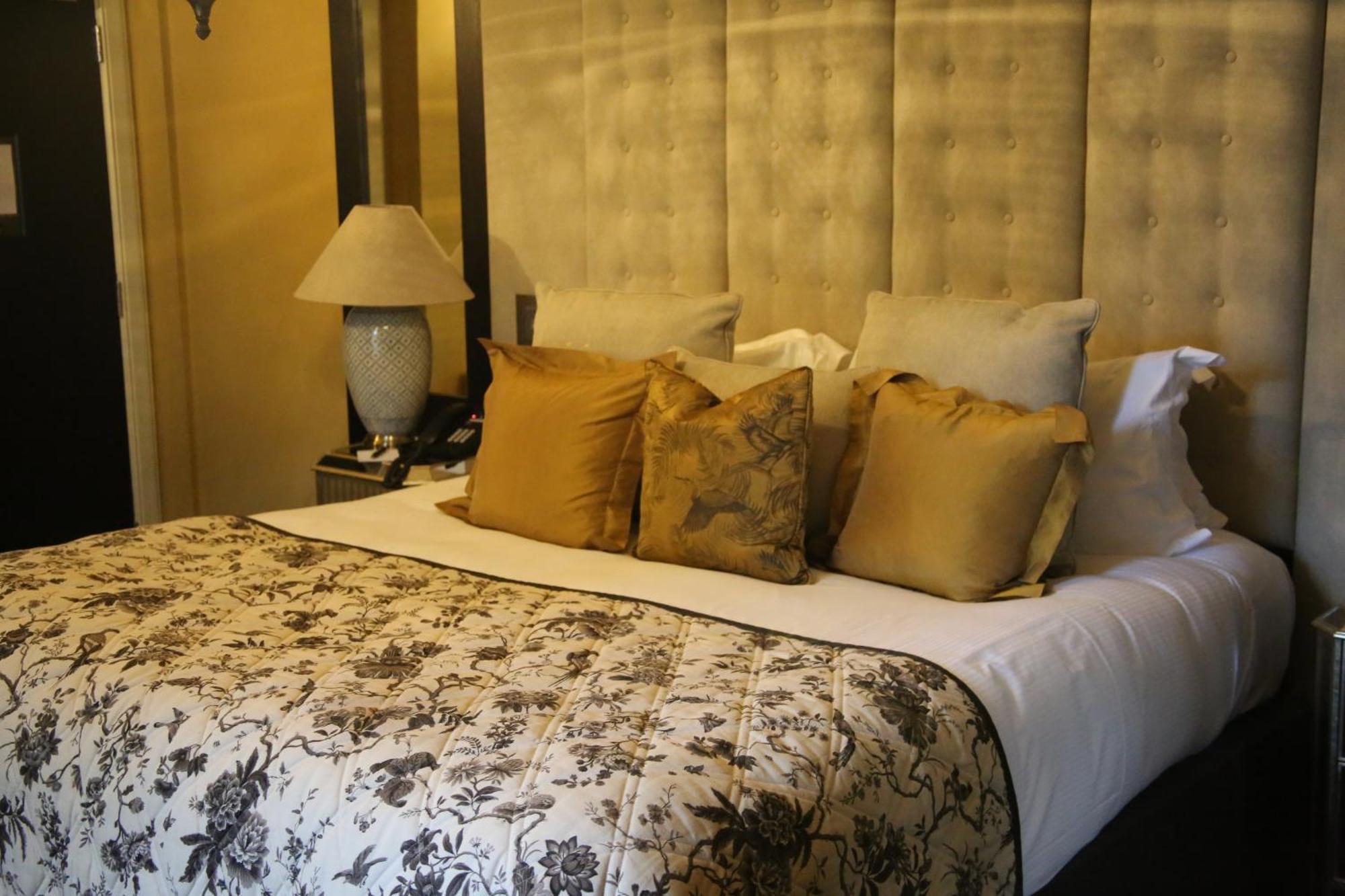 أوتشتيرادر Cairn Lodge المظهر الخارجي الصورة