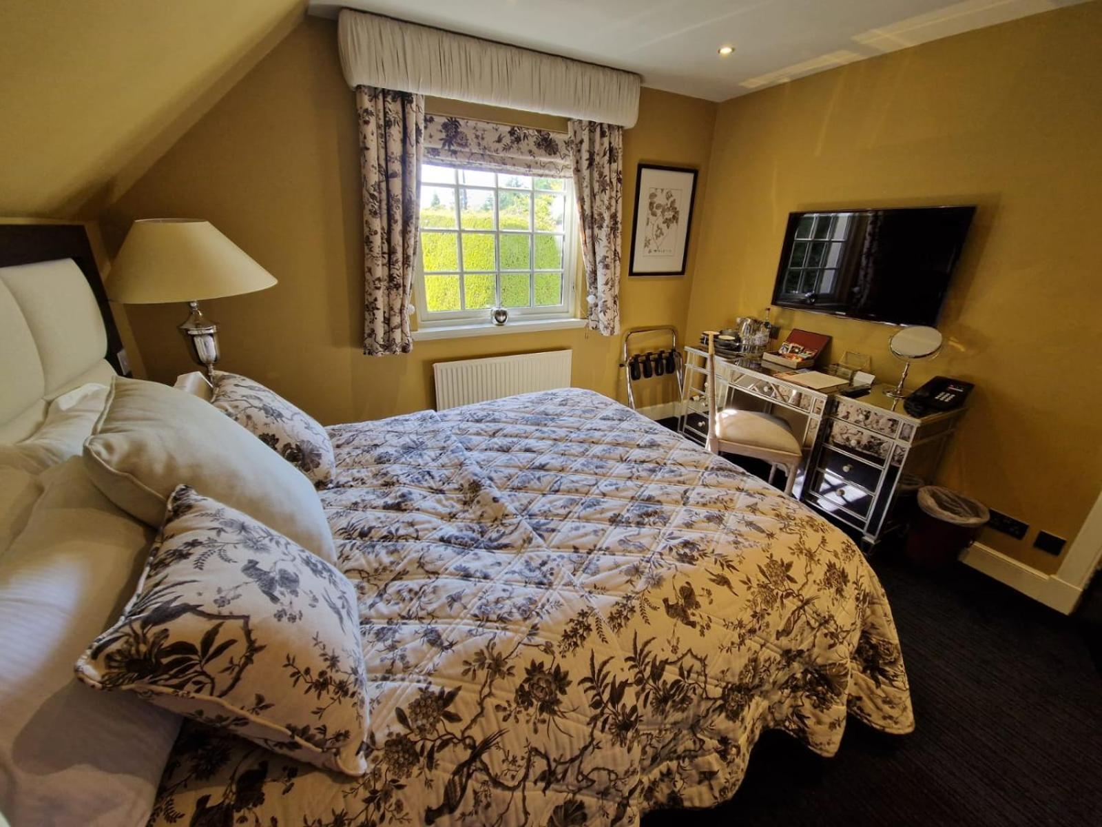 أوتشتيرادر Cairn Lodge المظهر الخارجي الصورة
